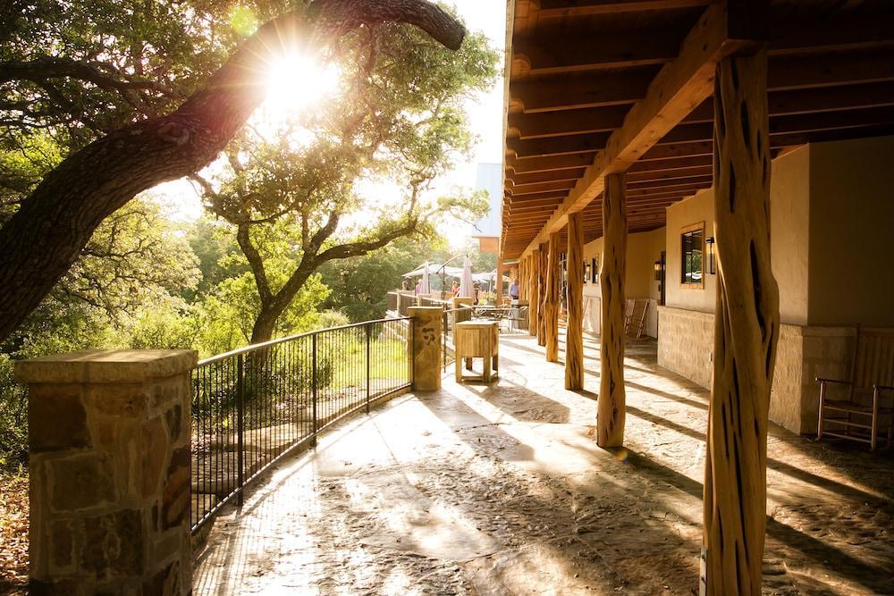 Отель Joshua Creek Ranch Берне Экстерьер фото